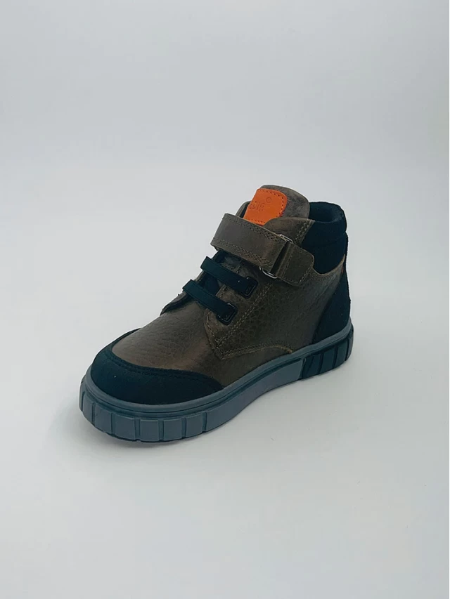 Ghete baieti Cod 4869-500=2454